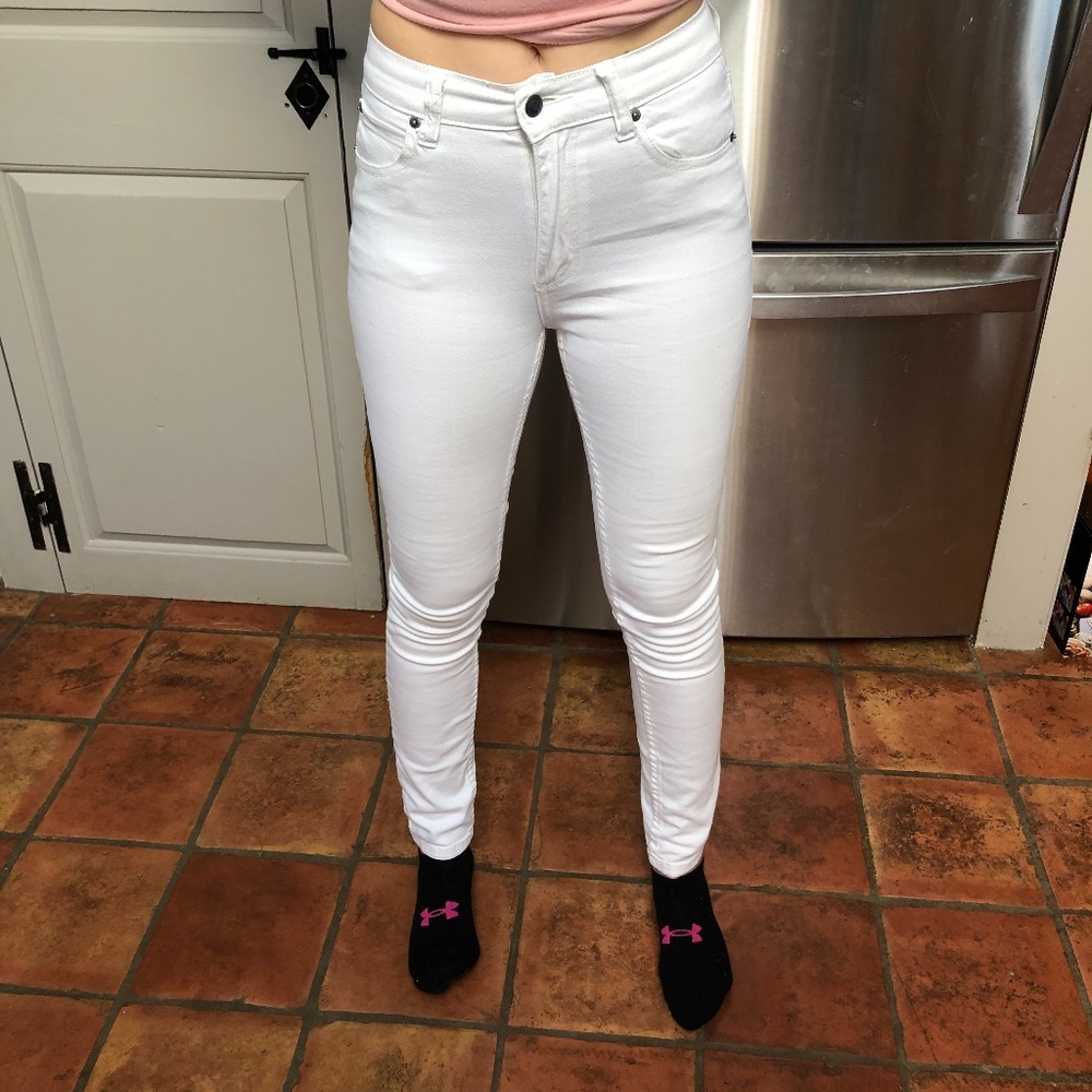 White Jeans